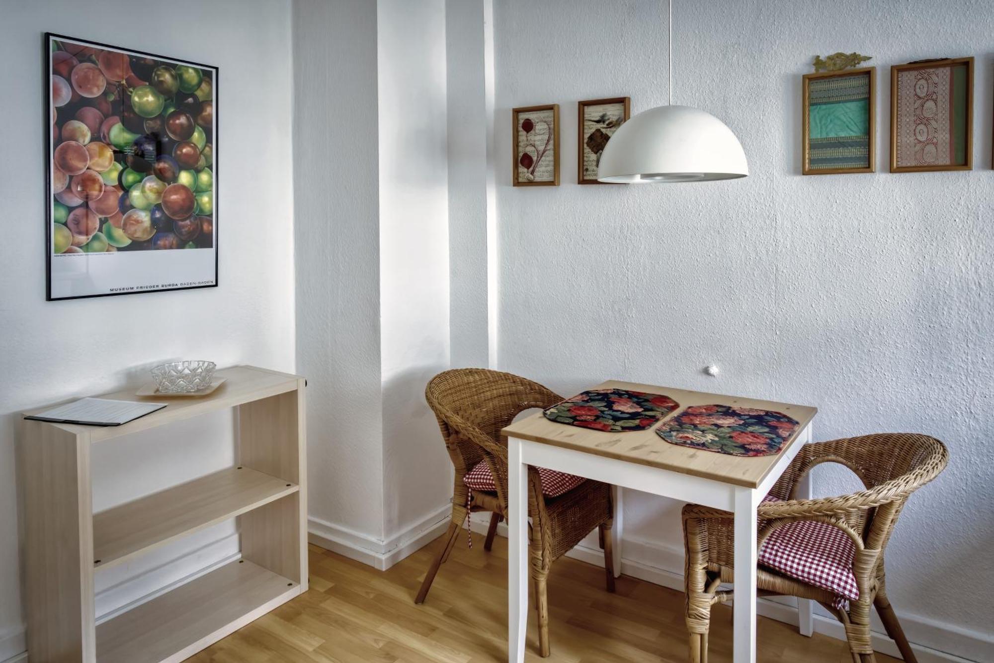 Stadt- Naturnah, Traumblick Und Balkon Μπάντεν-Μπάντεν Εξωτερικό φωτογραφία